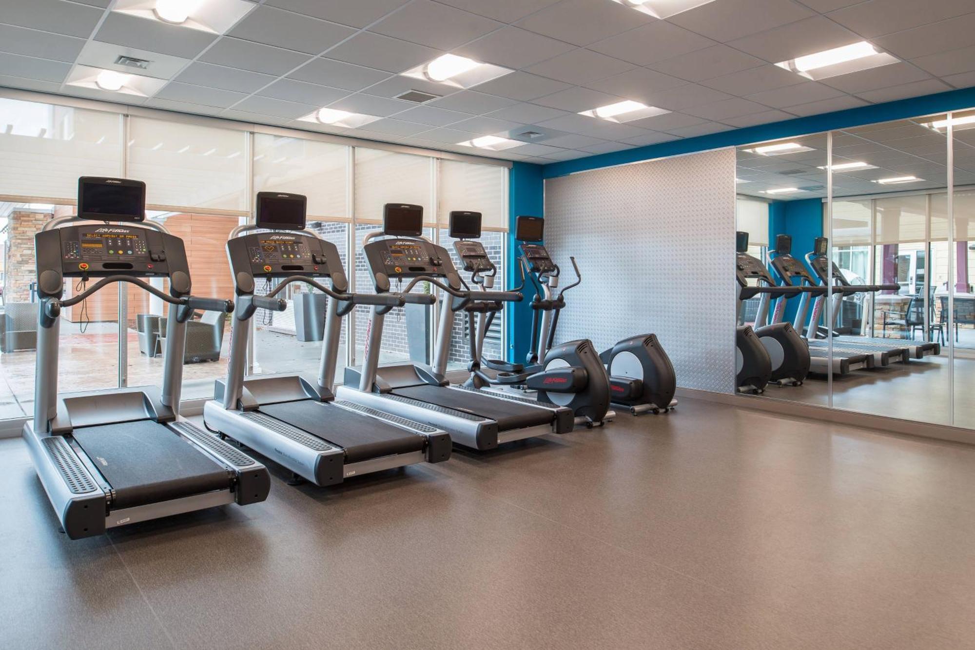 Residence Inn By Marriott St. Louis Westport Maryland Heights Exteriör bild